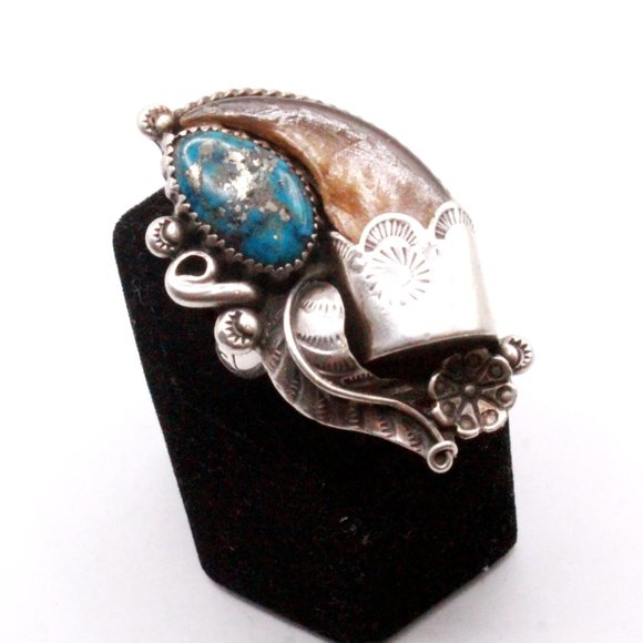 Vintage Sterling Silver Native American Navajo Morenci Turquoise Bear Claw Ring - Picture 9 of 14
